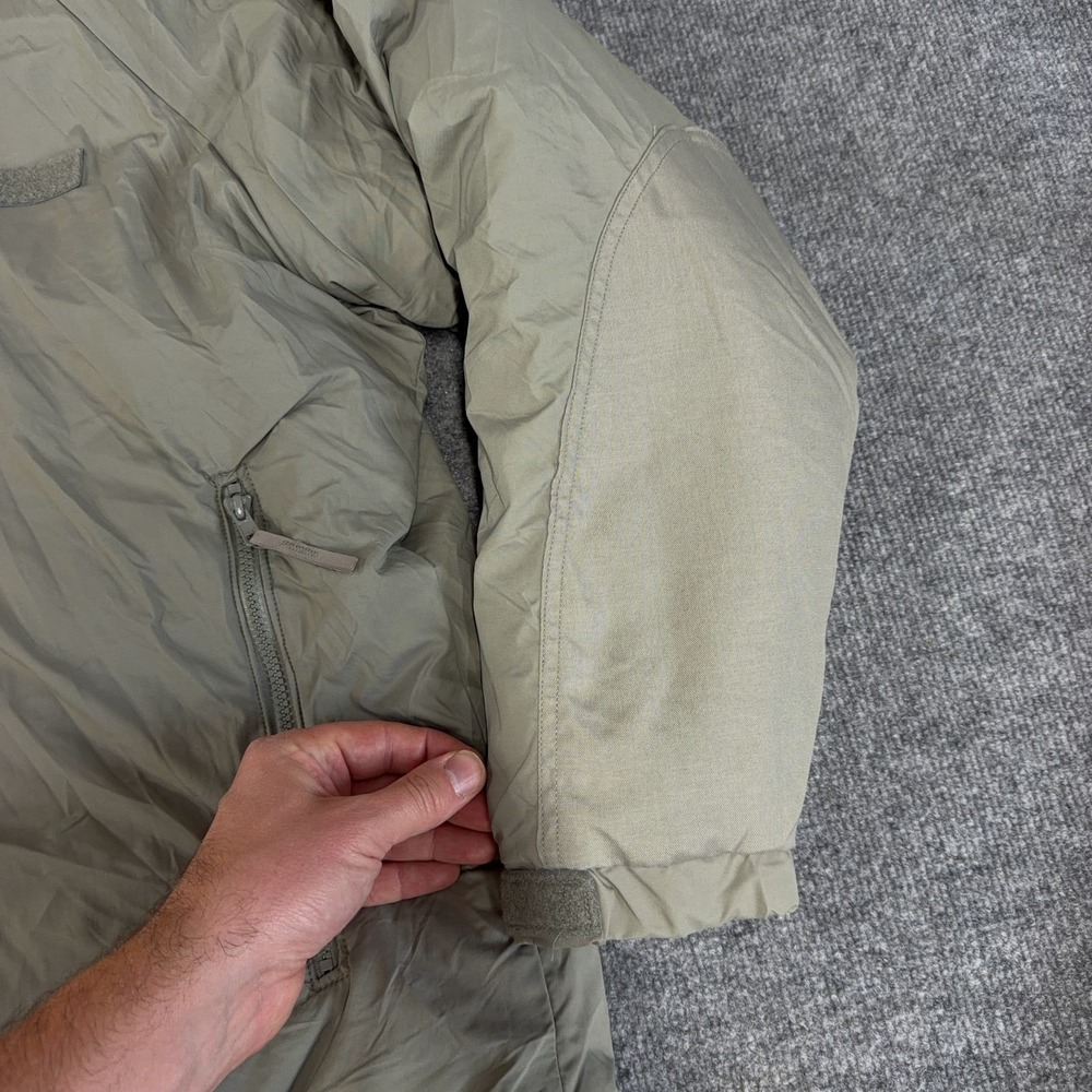 USGI U.S.Military ECW Gen III PCU Level 7 Primaloft Snow Parka Jacket Medium Reg - Picture 4 of 11